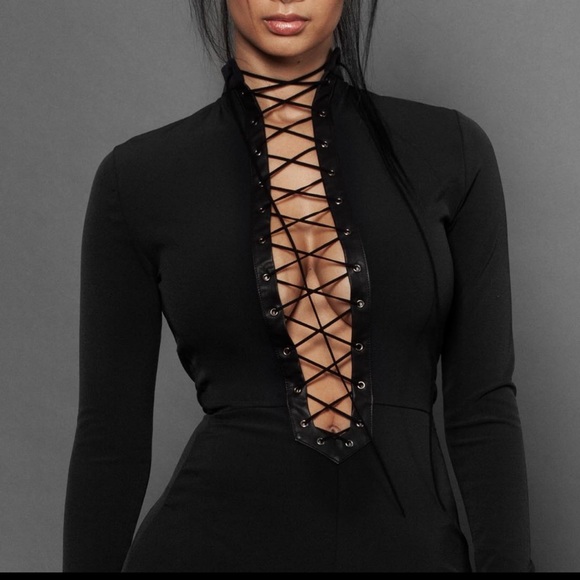 BRAND NEW WITH TAGS BEIGE & COCO LEATHER TIE REVERSIBLE JUMPSUIT! - Picture 3 of 5